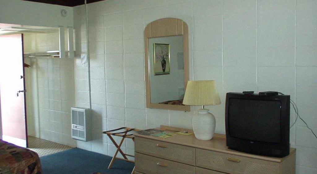 Hollander Motel New Holland Room photo